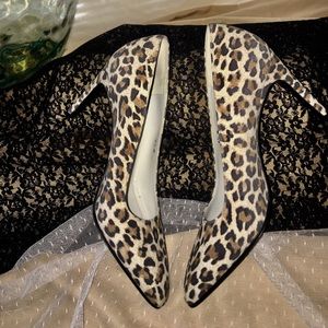 Charles Jourdan Texture Animal